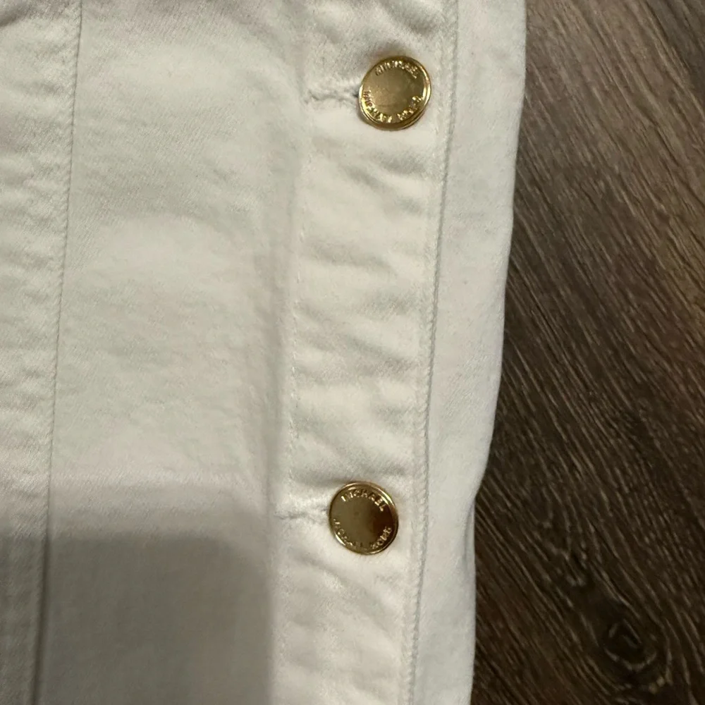Michael Kors White denim skirt‎ size 10